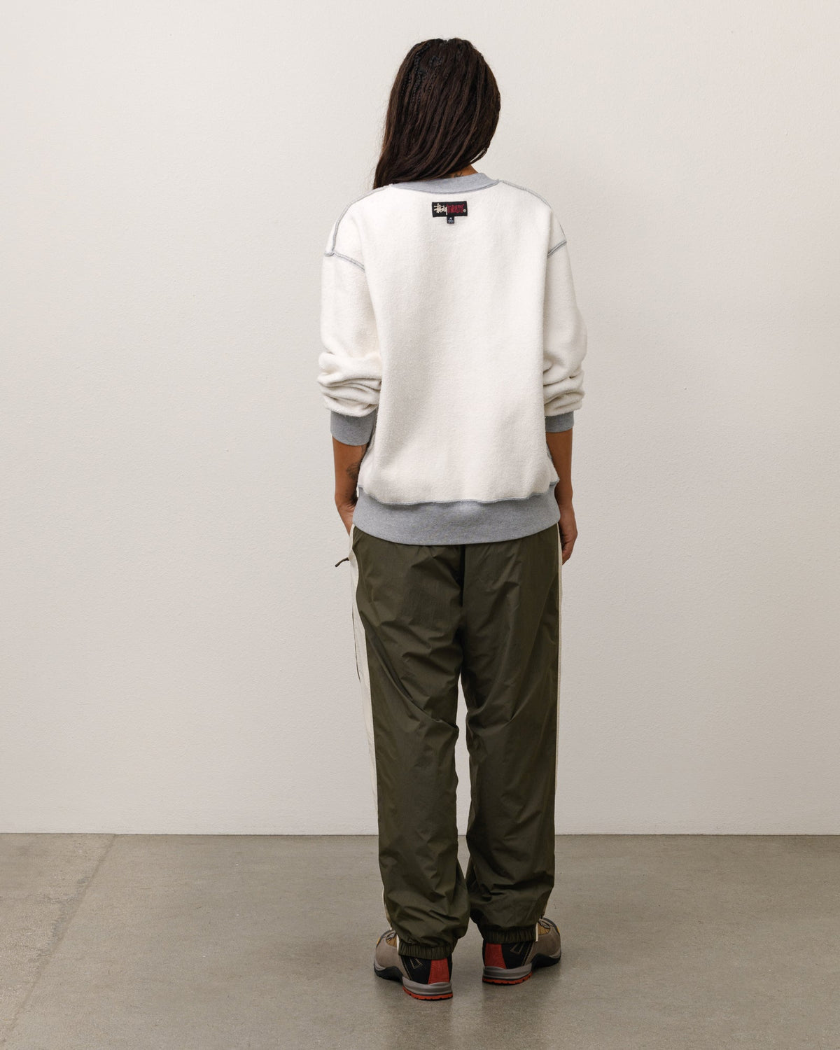 SIDE STRIPE TRACK PANT