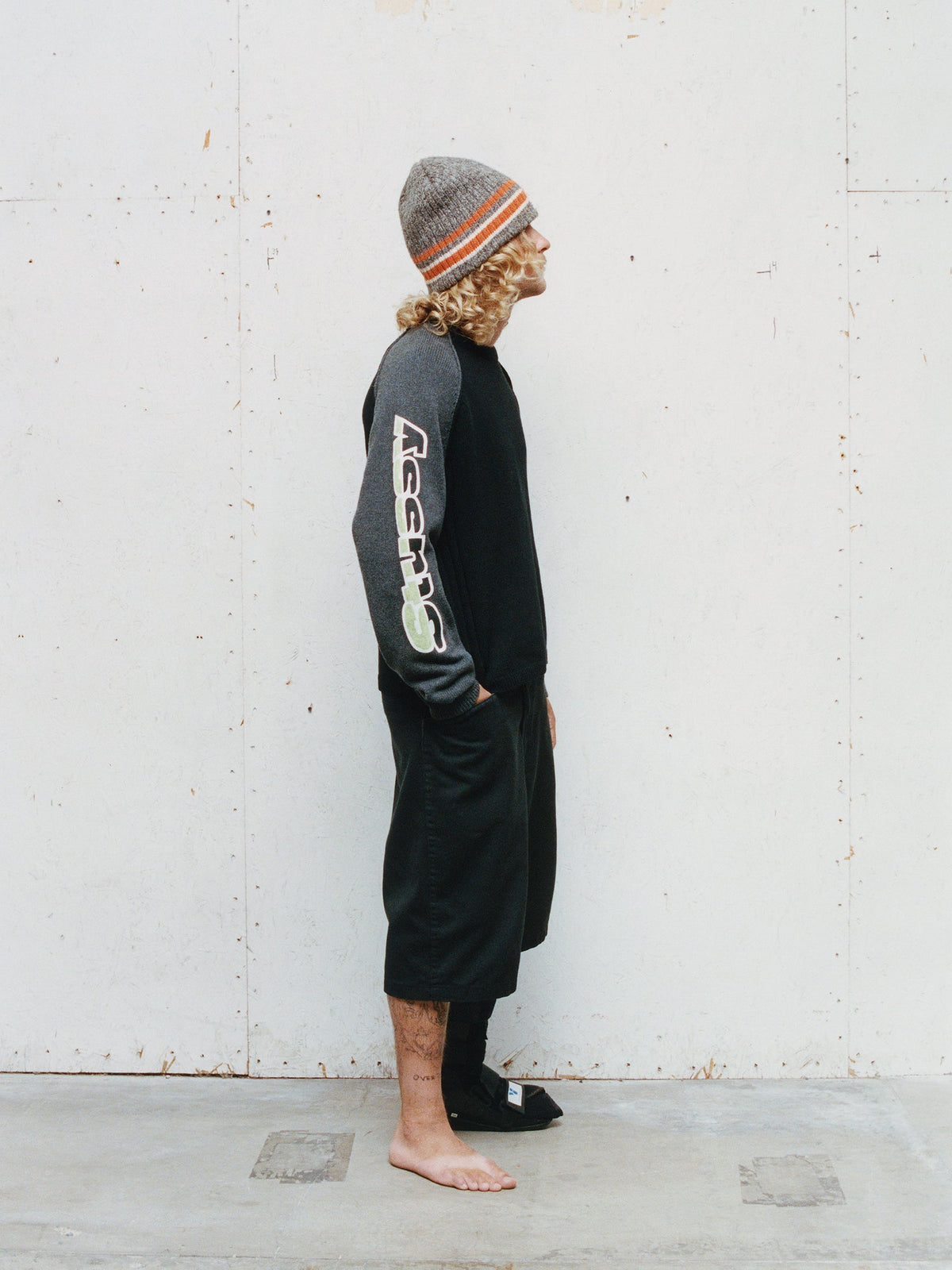 TWO TONE RAGLAN SWEATER