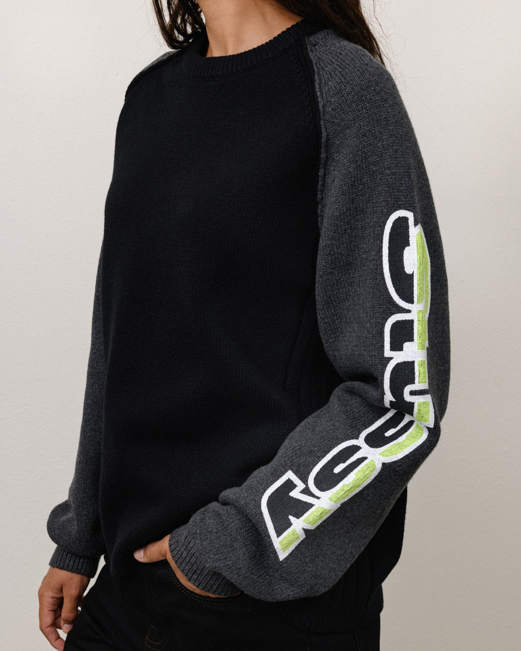 TWO TONE RAGLAN SWEATER