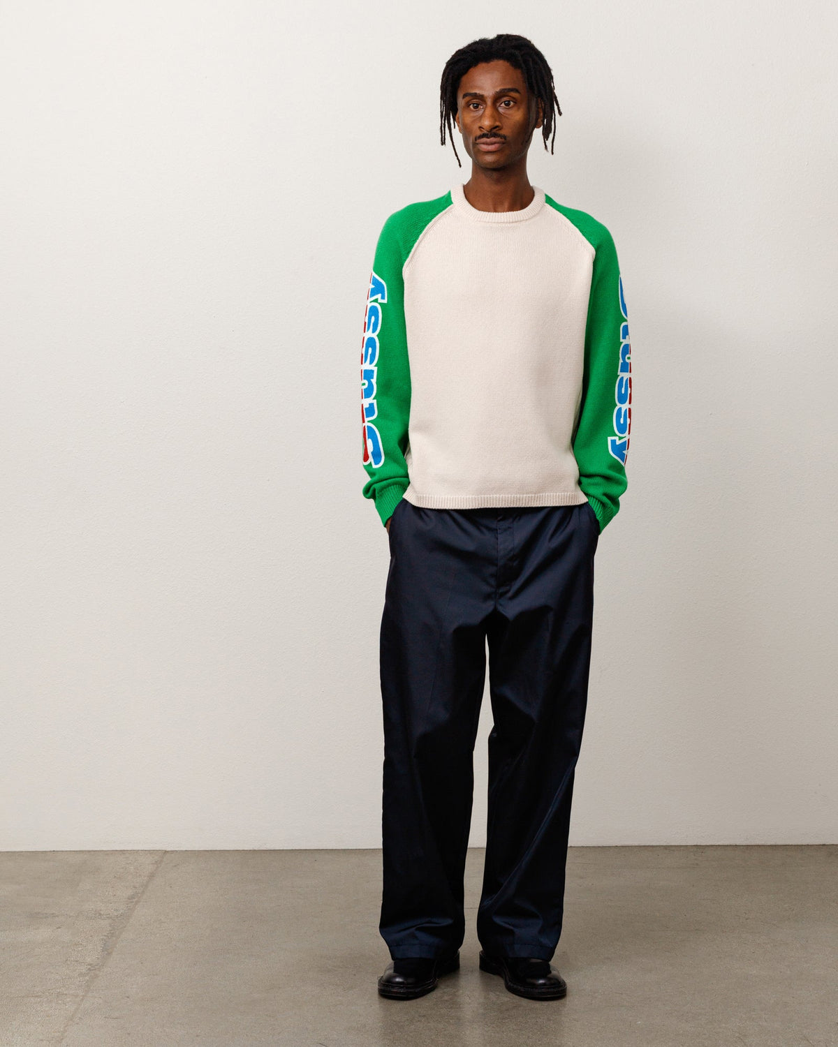 TWO TONE RAGLAN SWEATER