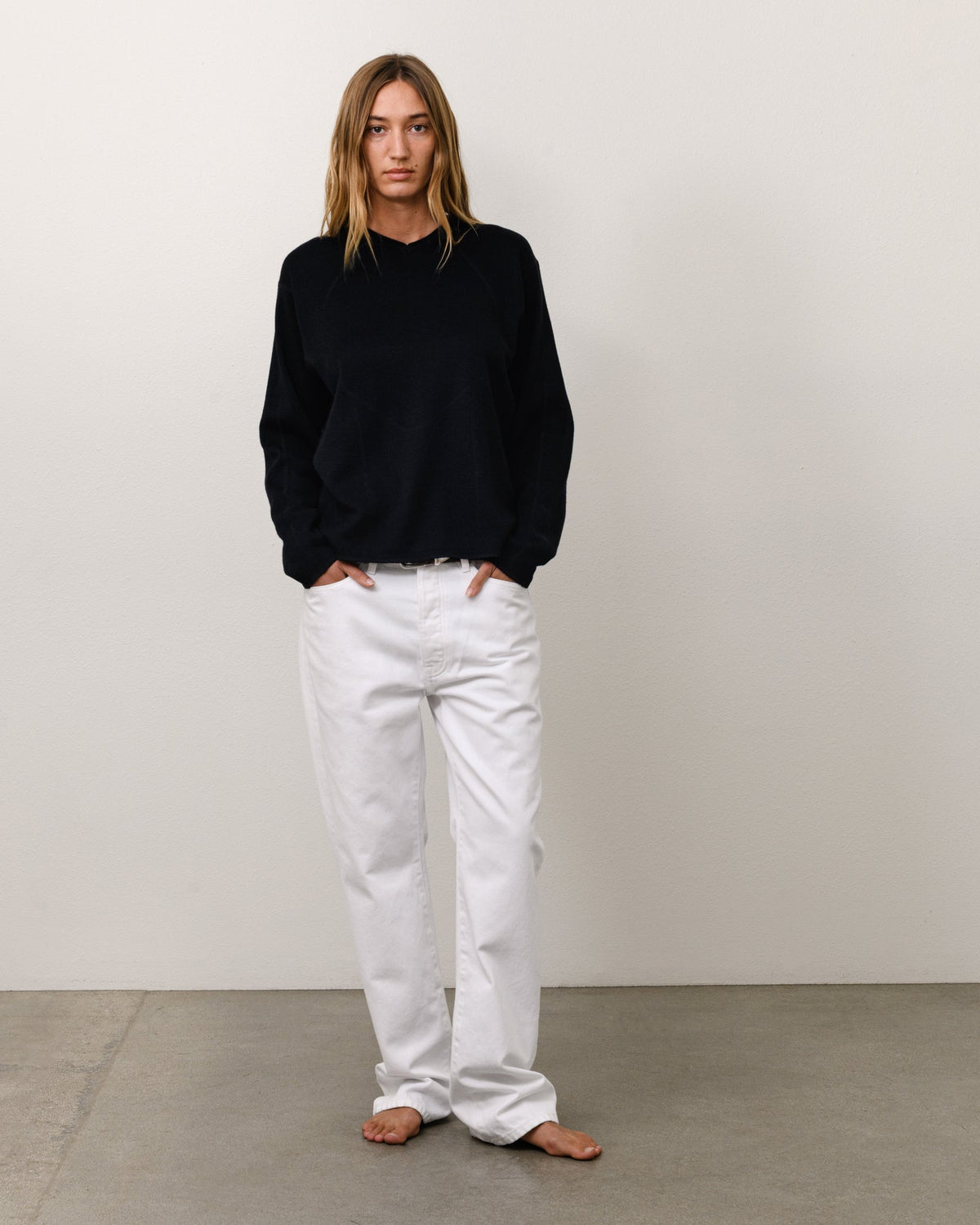 WAVE KNIT SWEATER